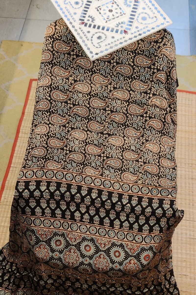 Bhuj Elegance - Black and Cream - Ajrakh Modal Silk Vegetable Dyed Saree - Image 2