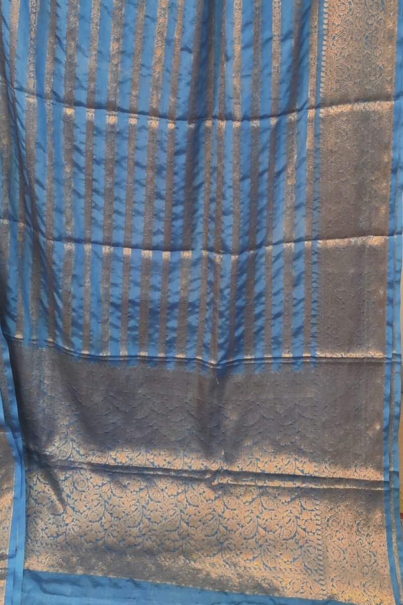 Banarasi Bloom: Cobalt Blue and Gold Khadi Silk Saree with Banarasi Weave - Image 3