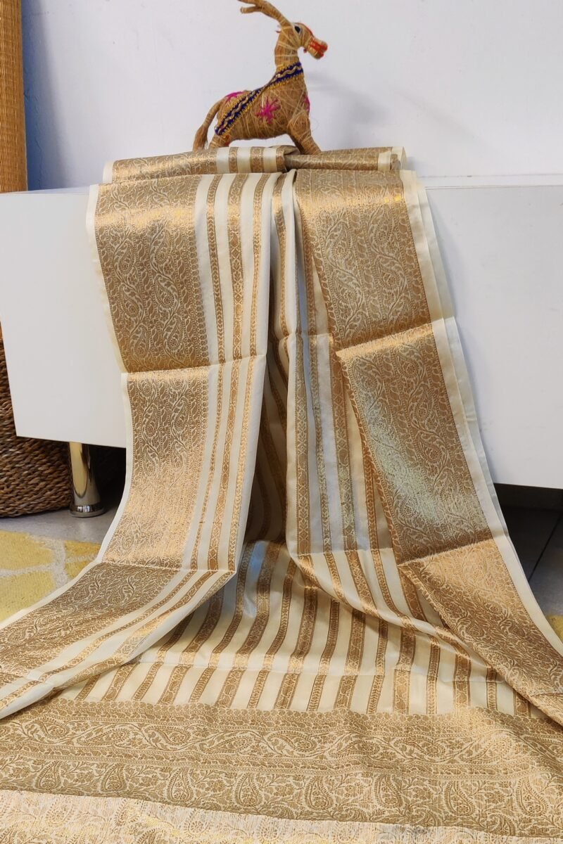 Banarasi Bloom: Off White and Gold Khadi Silk Saree with Banarasi Weave - Image 2
