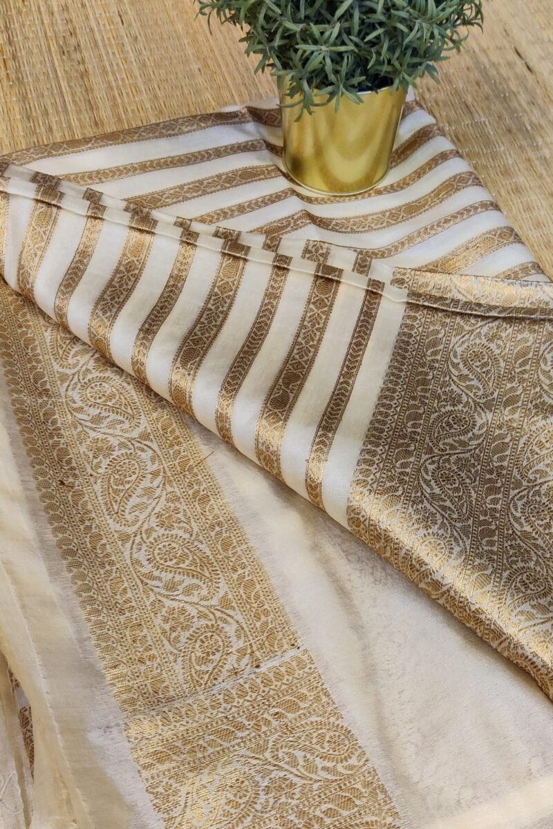 Banarasi Bloom: Off White and Gold Khadi Silk Saree with Banarasi Weave - Image 4