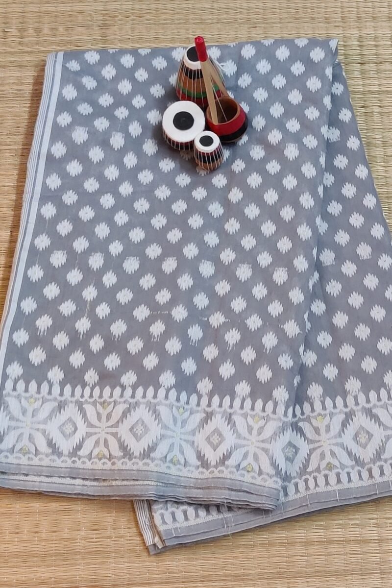 Jamdani Joy - Grey and White Cotton Handwoven Jamdani Saree