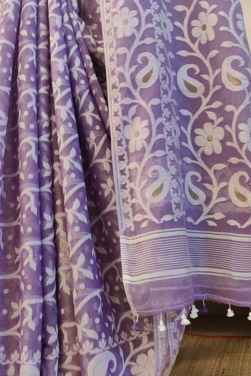 Jamdani Joy - Lilac Mul Cotton and Silk Handwoven Jamdani Saree - Image 6
