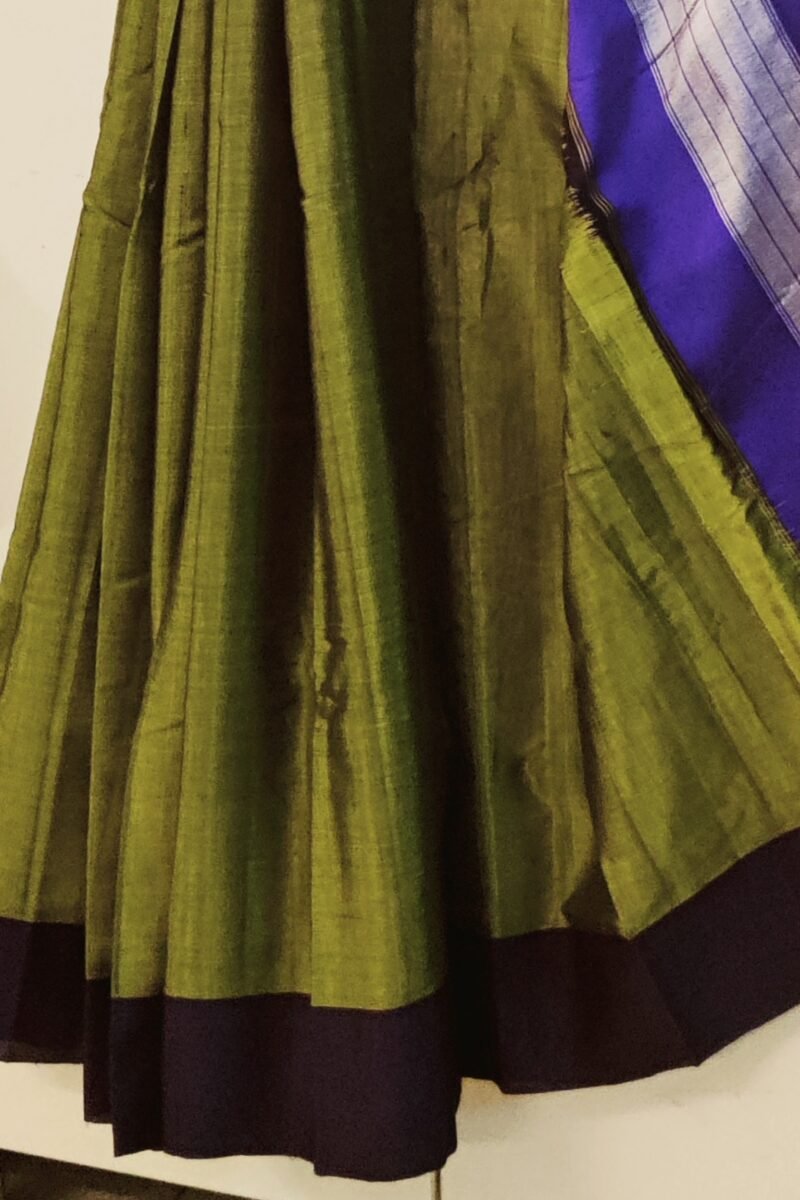 Ilkal Heritage - Crocodile Green with Dark Purple Self Weave Border - Ilkal Cotton Silk Saree - Image 6