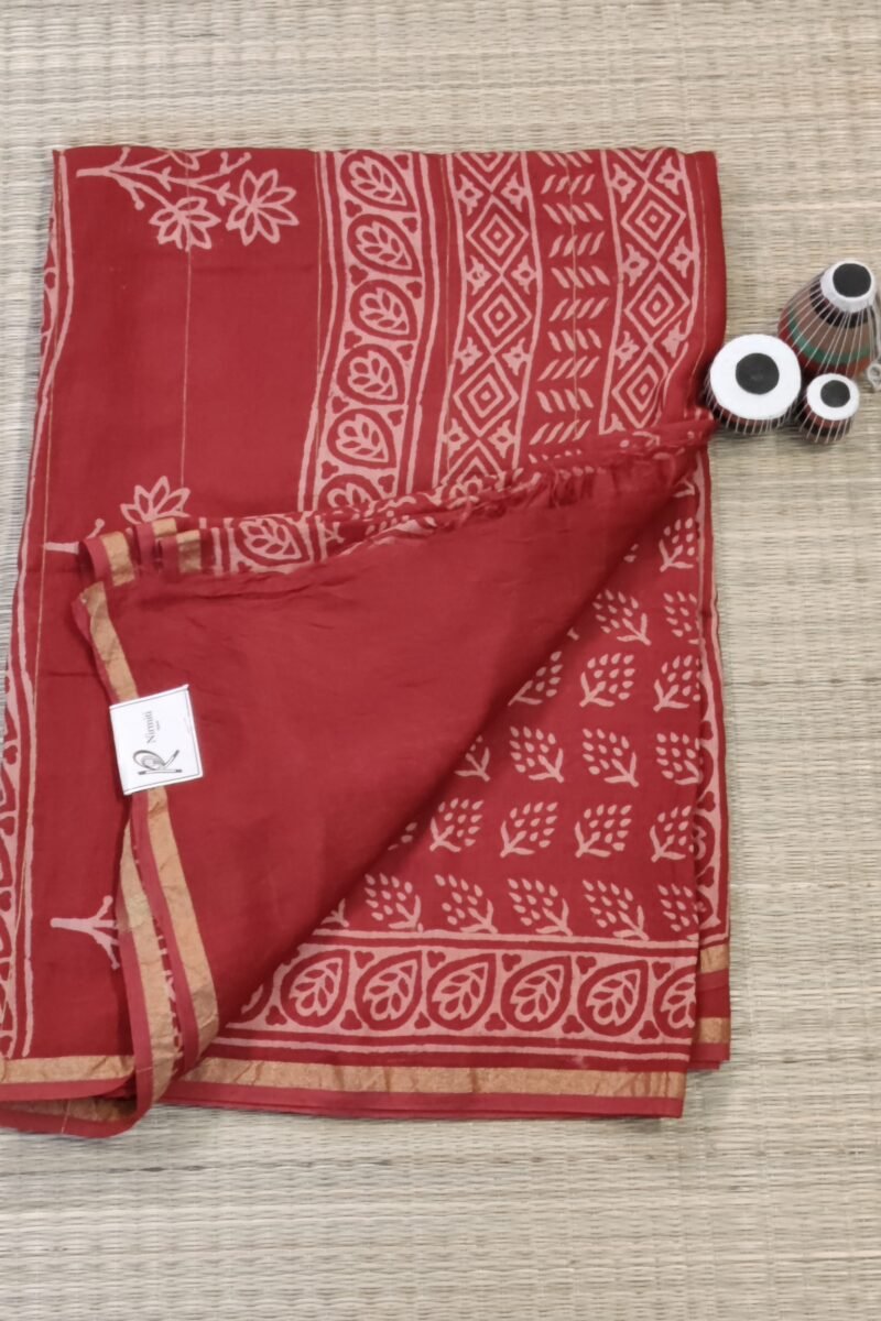 Chanderi Charisma - Red and Orange Handblock Print Chanderi Saree
