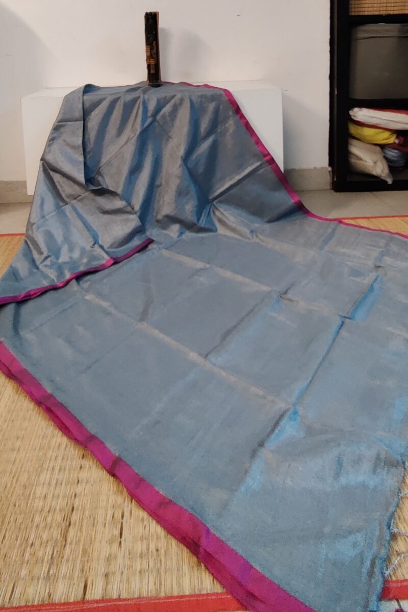 Majestic Khadi: Grey Plain Khadi Tissue Linen Saree - Image 2