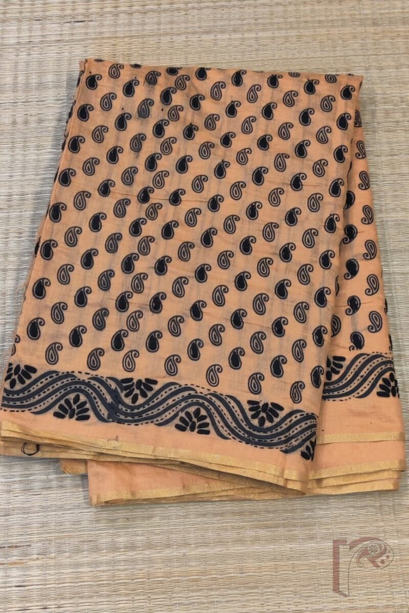 Chanderi Charisma – Light Orange Chanderi Silk Saree with Black Embroidered Mango Motifs and Intricate Printed Pallu - Image 3