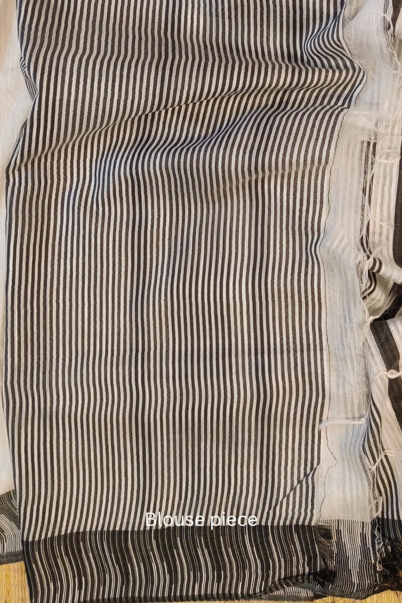 Viscose Vibrance: Pure White and Black Temple Border Kota Viscose Saree - Image 9