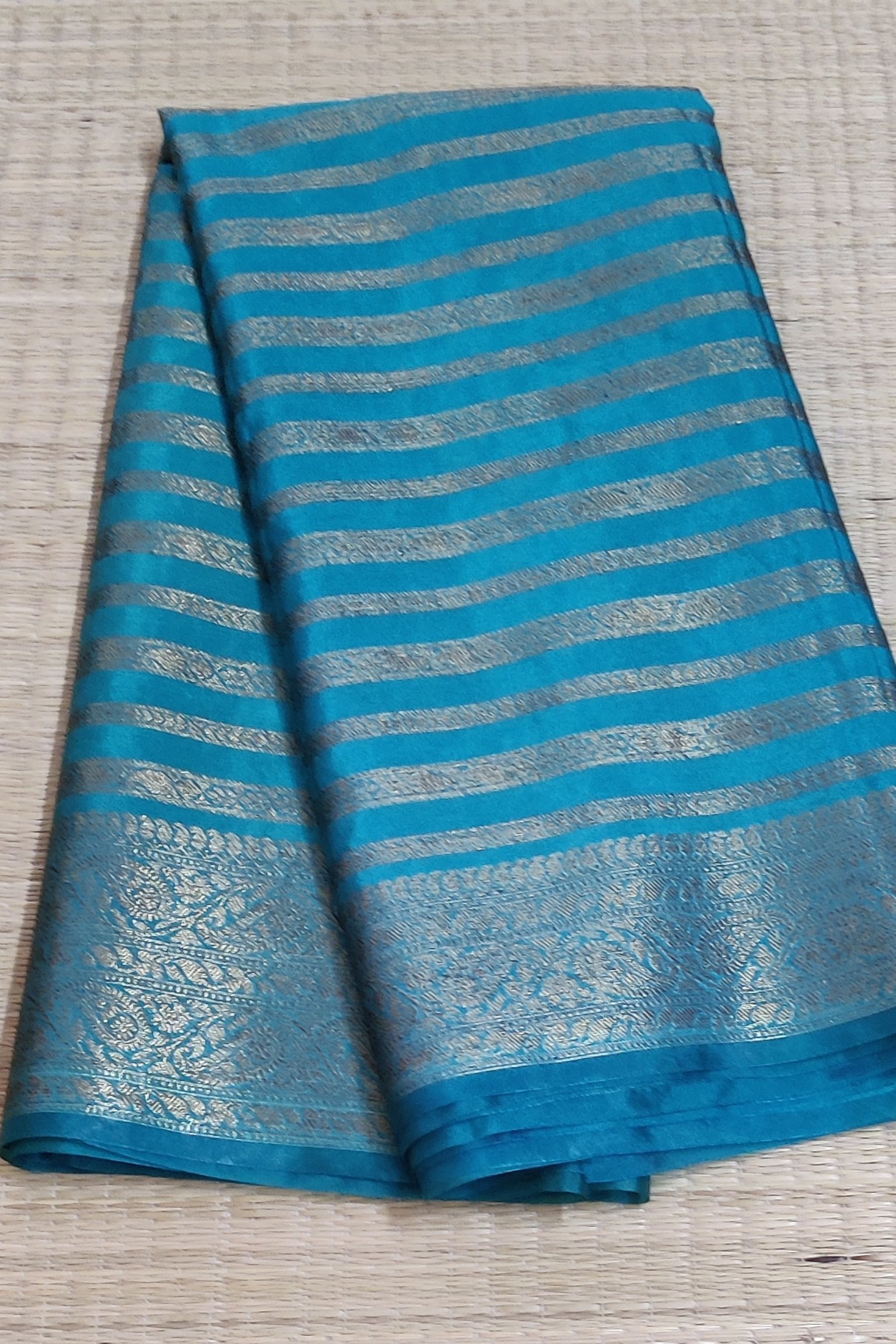 Banarasi Bloom: Teal Green and Gold Khadi Silk Saree with Banarasi Weave - Image 4