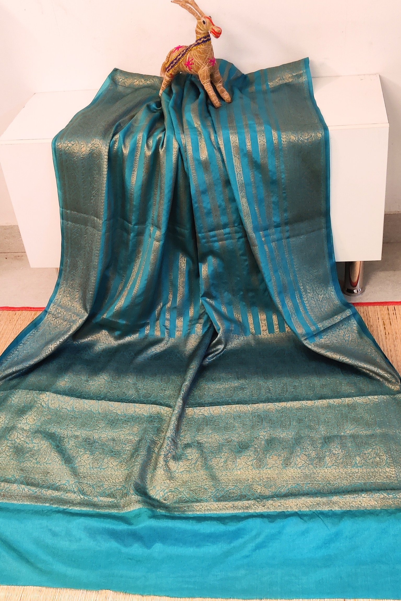 Banarasi Bloom: Teal Green and Gold Khadi Silk Saree with Banarasi Weave