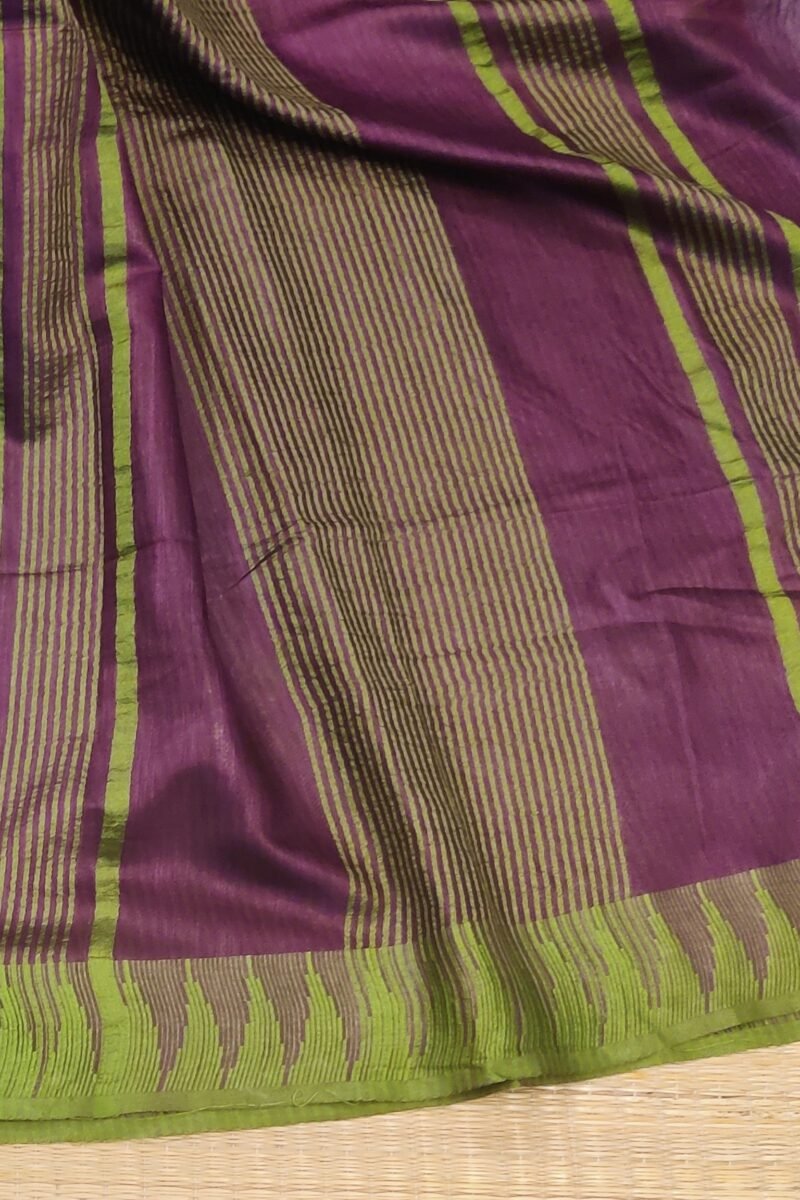 Viscose Vibrance: Dark Purple and Mehndi Green Temple Border Kota Viscose Saree - Image 8