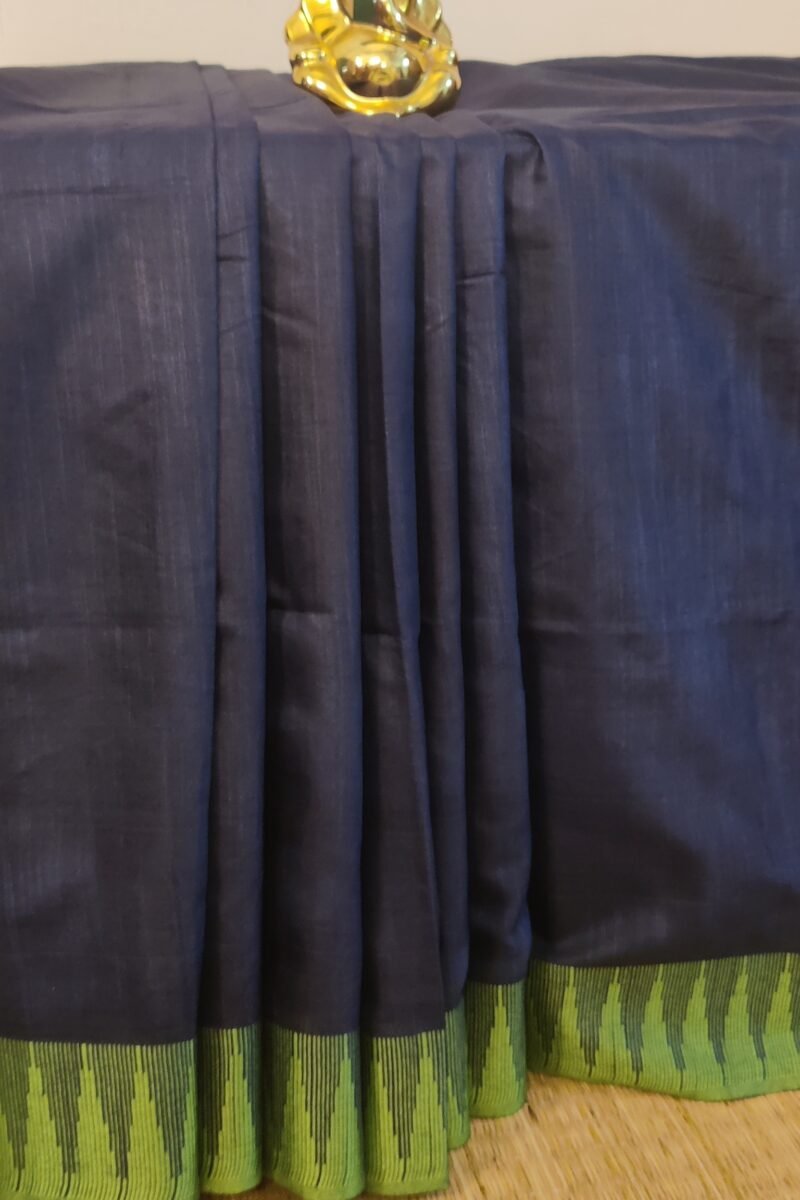 Viscose Vibrance: Navy Blue and Parrot Green Temple Border Kota Viscose Saree - Image 5