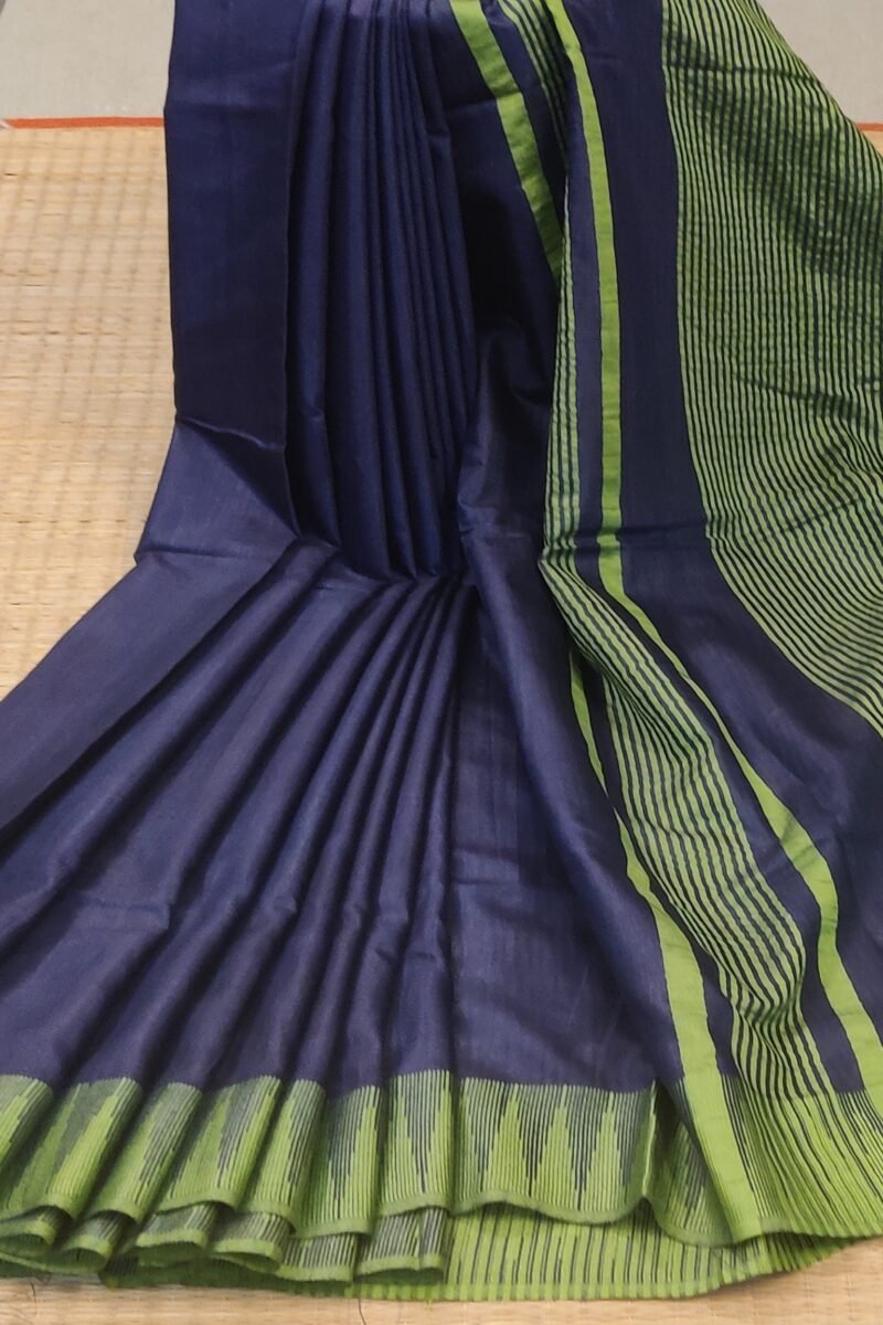 Viscose Vibrance: Navy Blue and Parrot Green Temple Border Kota Viscose Saree - Image 6