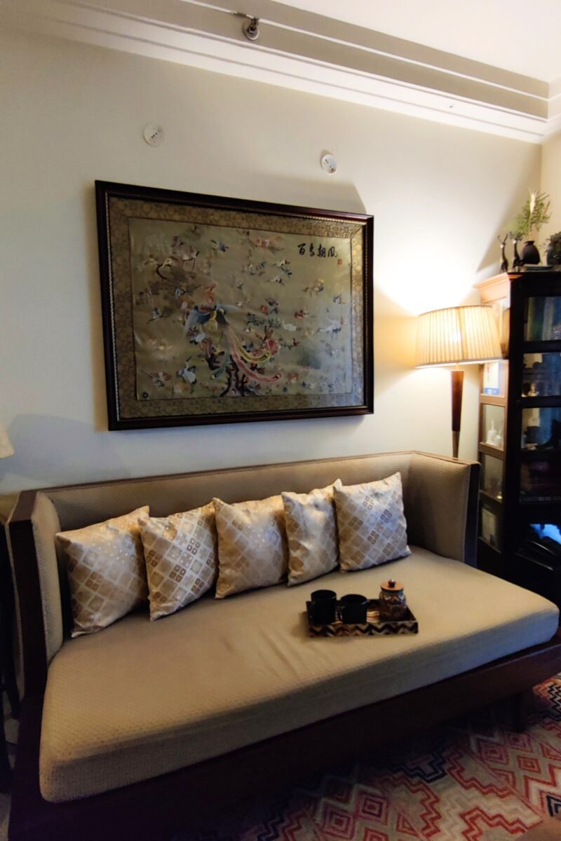 Cozy Cushion: White Raw Silk with Fawn and Gold Thread Weave Cushion Cover 16" X 16" - Image 3