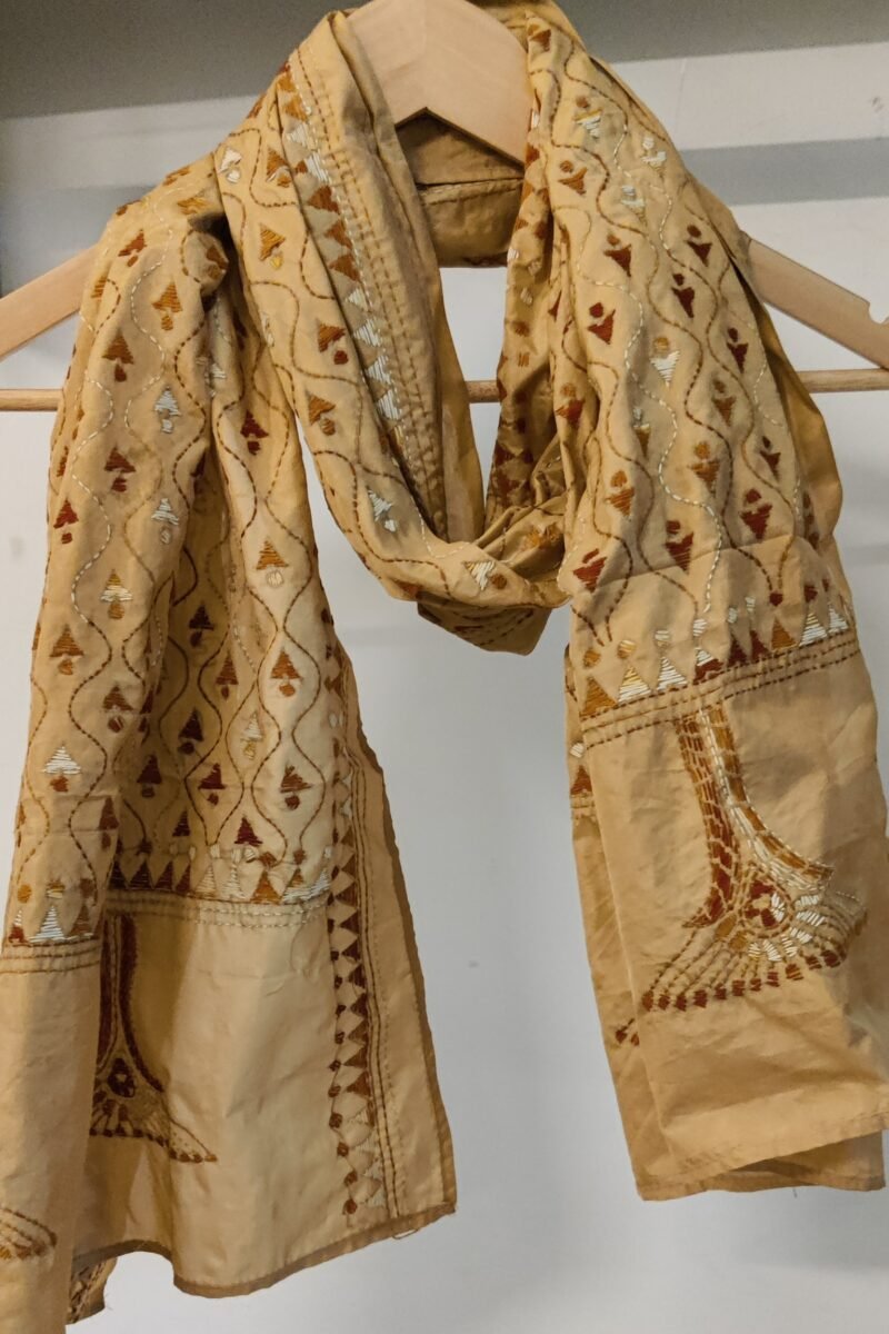 Dreamy Drapes - Biscuit Brown Blended Silk Wave Kantha Stole