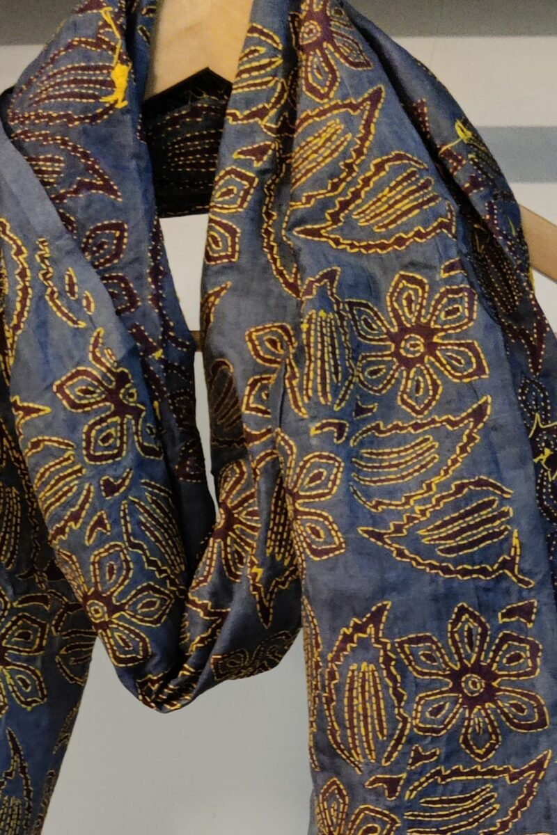 Dreamy Drapes - Slate Grey & Brown Tussar Floral Kantha Stole - Image 3
