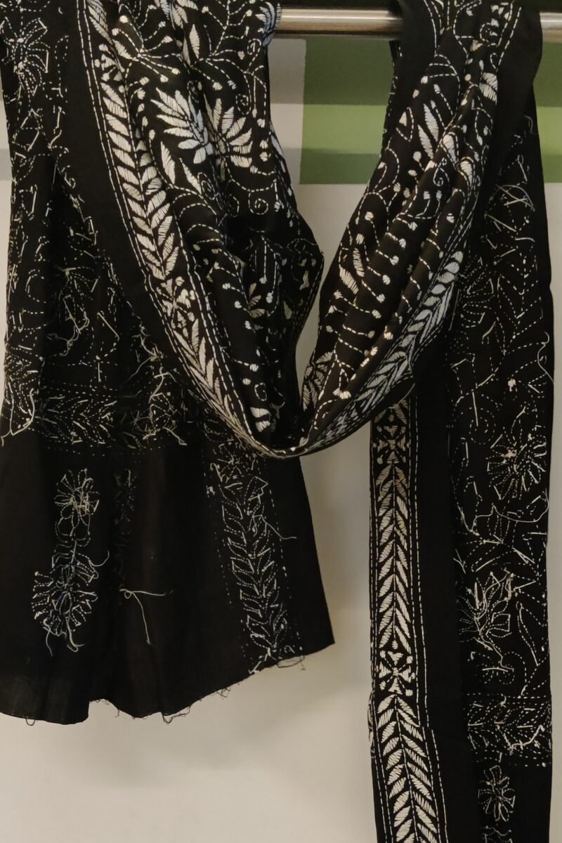 Dreamy Drapes - Black Cotton Kantha Dupatta with White Spiral Stems and Floral Motifs