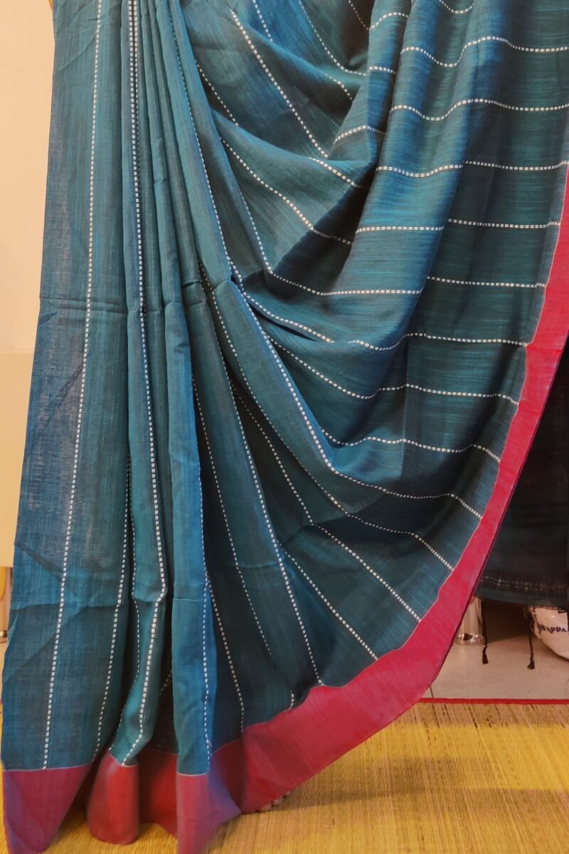 Taant Treasures - Peacock Blue and Red Cotton Handloom Saree with White Line Kantha Stitch - Image 5