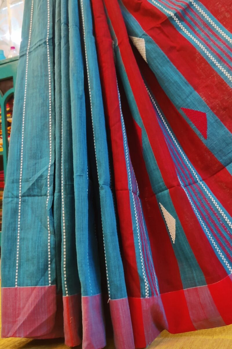 Taant Treasures - Peacock Blue and Red Cotton Handloom Saree with White Line Kantha Stitch - Image 6