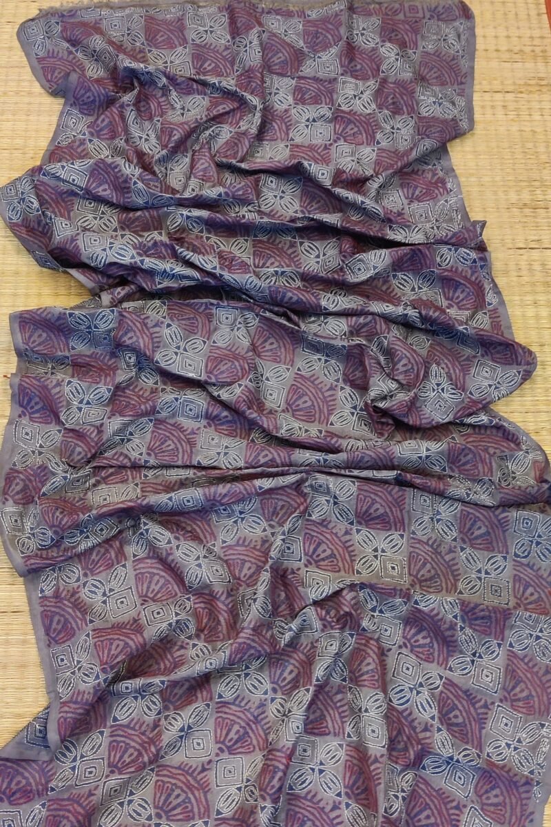 Dreamy Drapes - Grey Tussar Silk Dupatta with Blue Block Print and Kantha Outlines in Red and White - Image 4