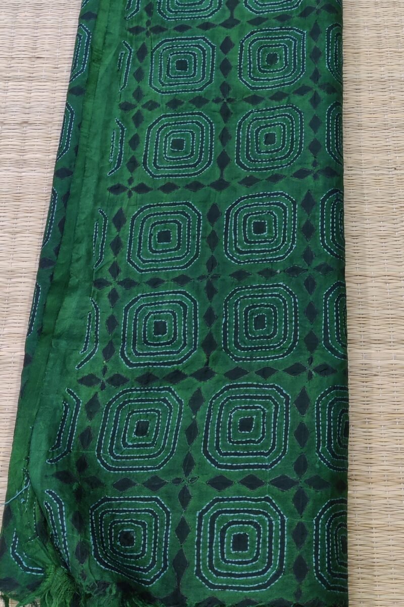 Dreamy Drapes - Dark Green Tussar Silk Dupatta with Black Diamond Motifs and Red-Green Kantha Stitch - Image 5