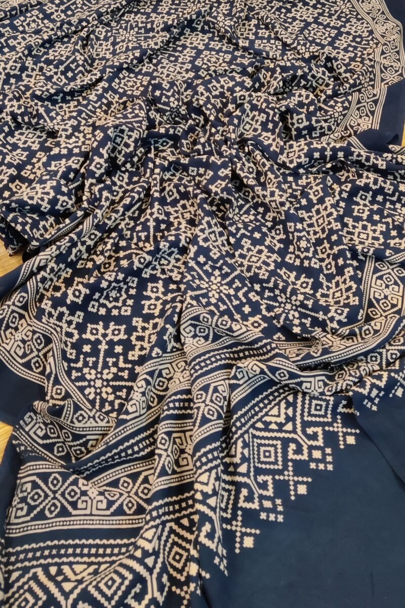 Dreamy Drapes - Navy Blue Diamond Patterned Cotton Silk Ajrakh Dupatta - Image 4