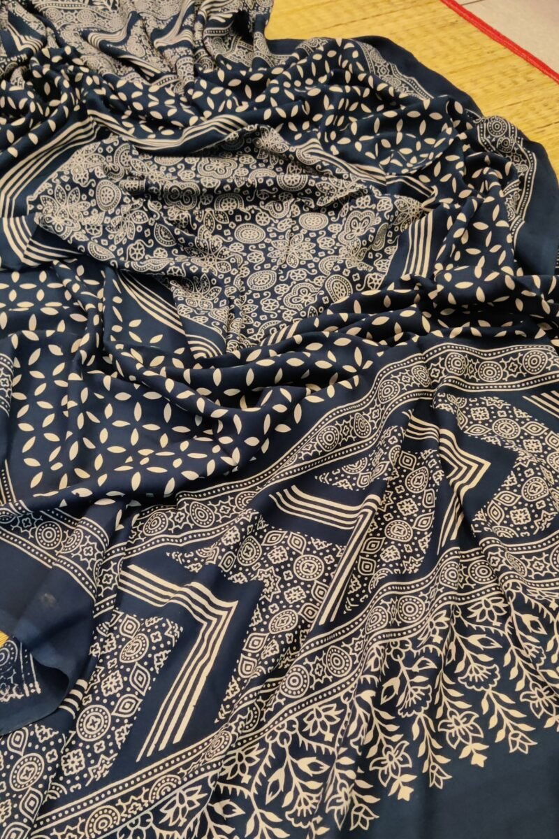 Dreamy Drapes - Indigo Floral Circle Motif Ajrakh Cotton Silk Dupatta - Image 5