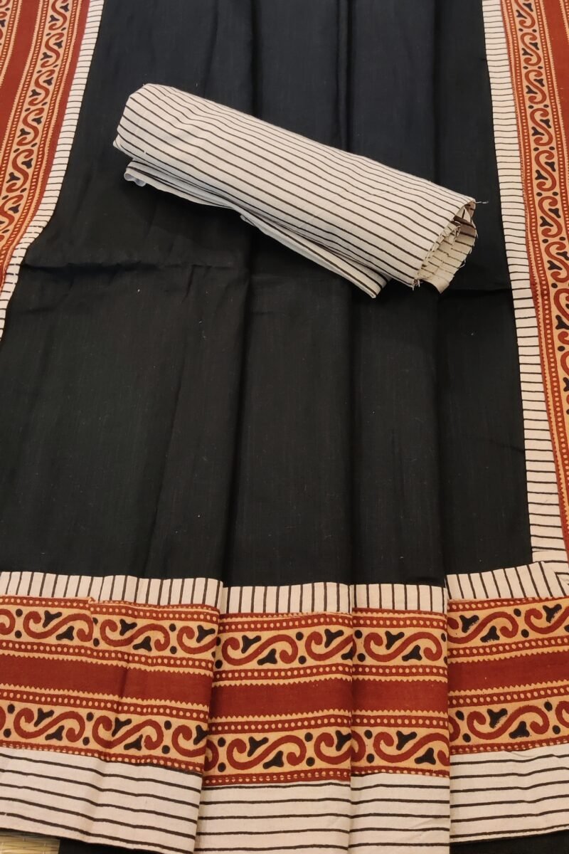 Cotton Chronicles: Black Flex Cotton Saree with Dual Printed Border - Image 2
