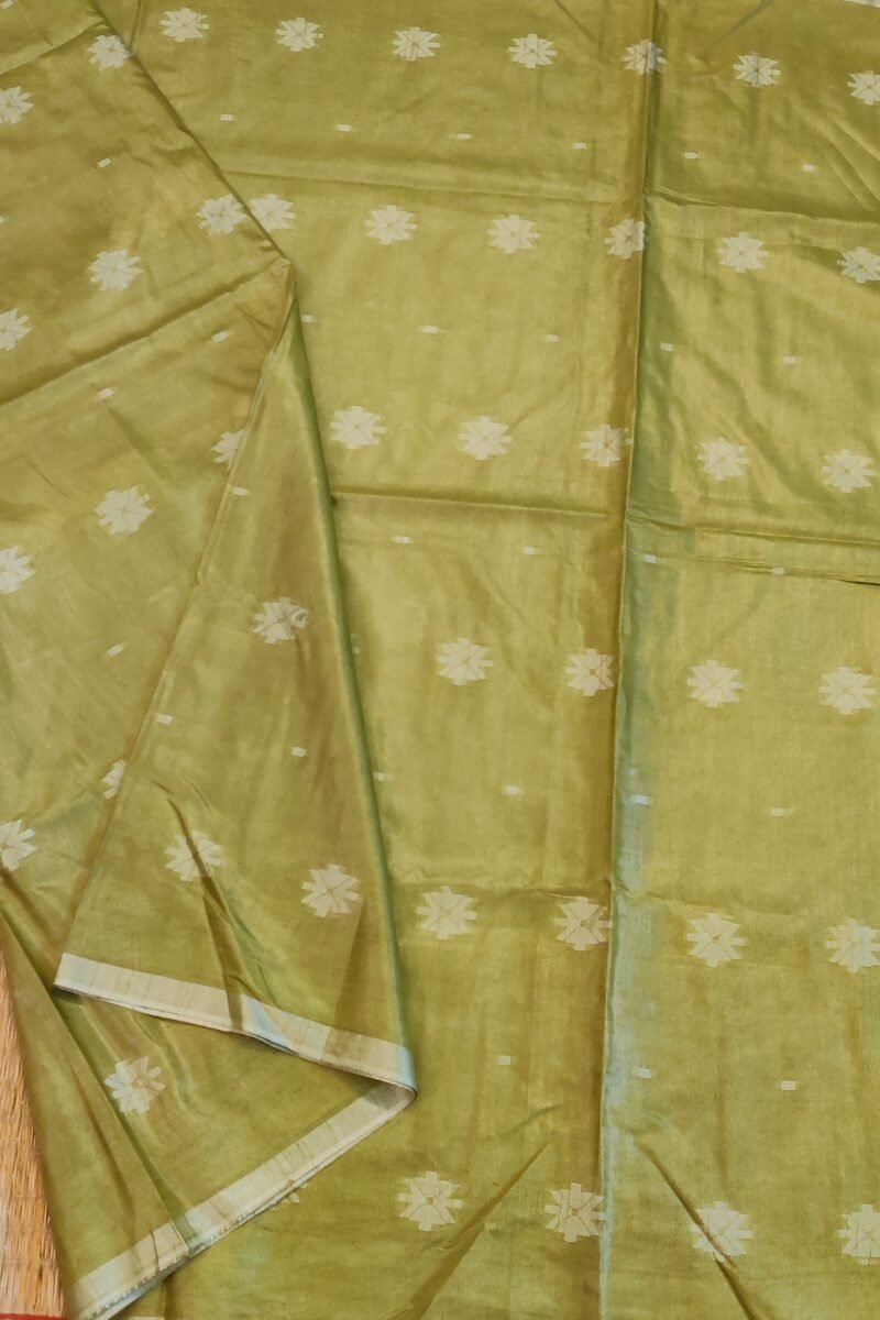 Viscose Vibrance: Light Mehandi Green Kota Viscose Saree with Floral Machine Embroidery and Striped Pallu - Image 2