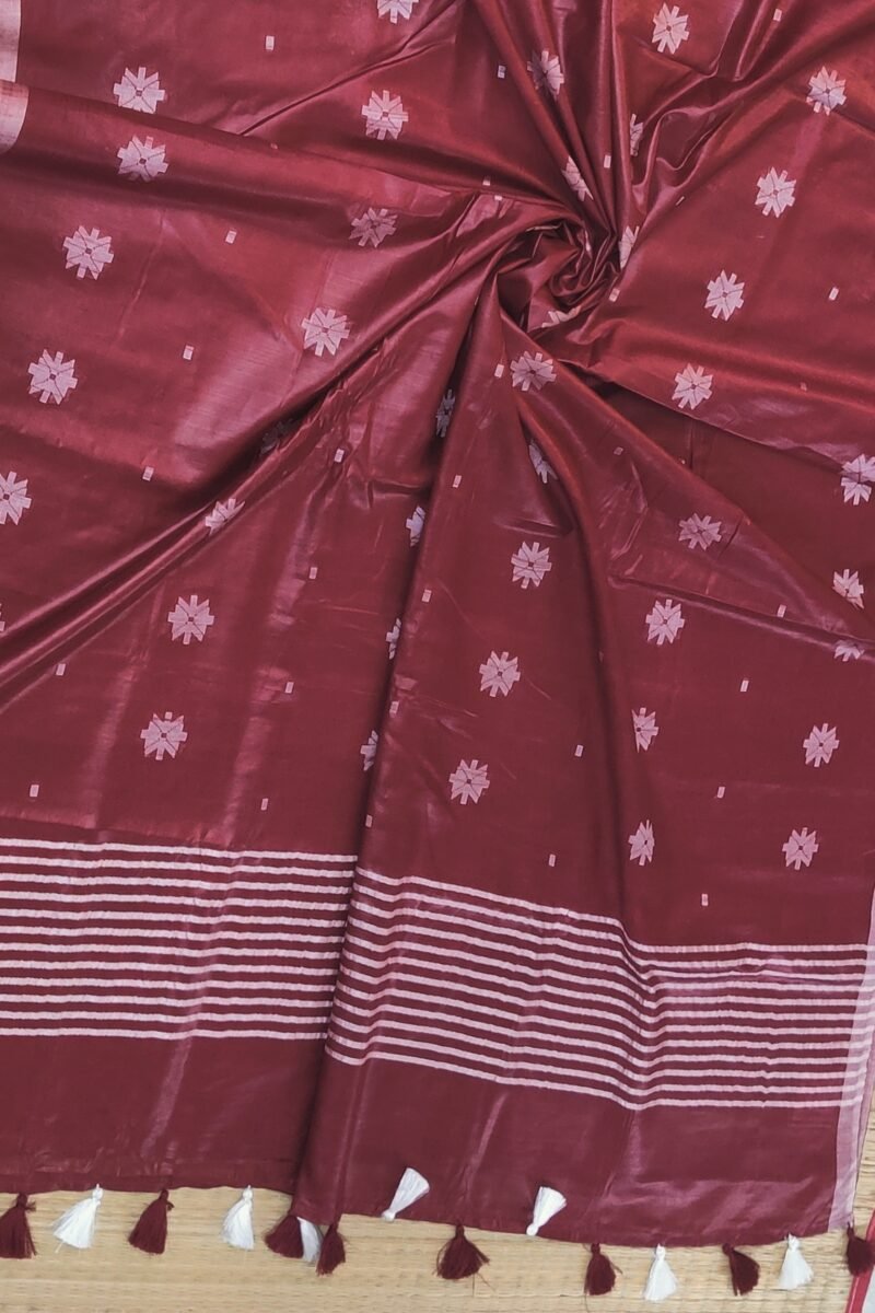 Viscose Vibrance: Maroon Kota Viscose Saree with Floral Machine Embroidery and Striped Pallu - Image 7