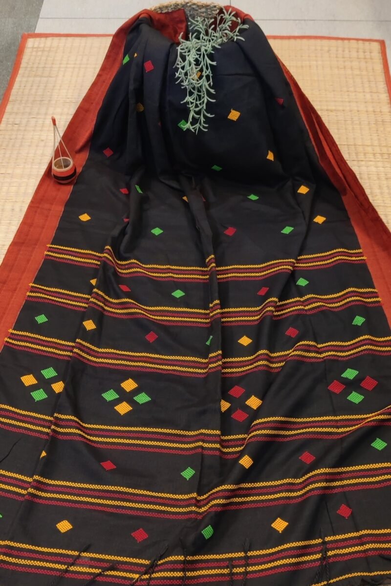 Cotton Chronicles: Black with Maroon Border and Yellow-Red-Green Motif Assam Cotton Saree - Image 2