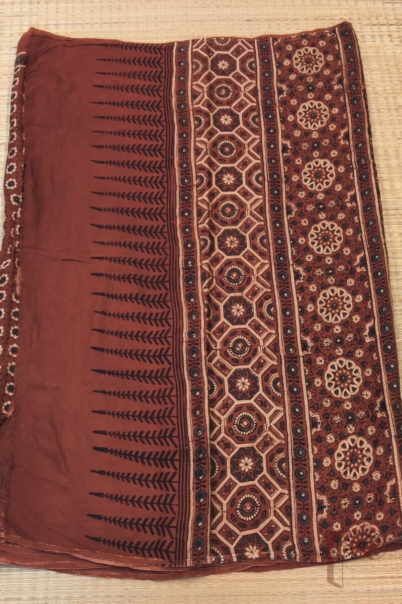 Bhuj Elegance - Maroon Modal Silk Ajrakh Saree with Blue-Grey Star Flower Print, Honeycomb Pallu & Arrow Stem Motifs - Image 3