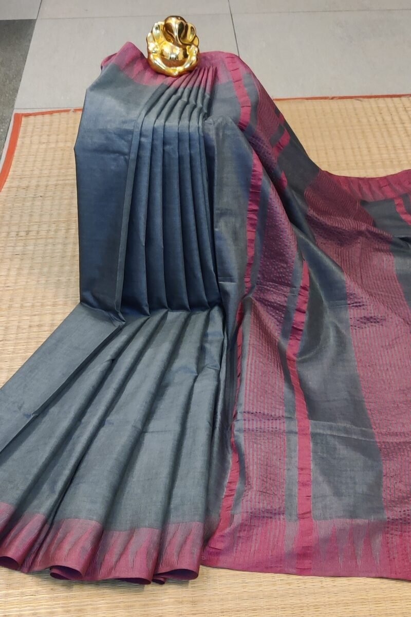 Viscose Vibrance: Soft Grey Kota Viscose Saree with Pink Temple Thread Weave Border and Striped Pallu - Image 3