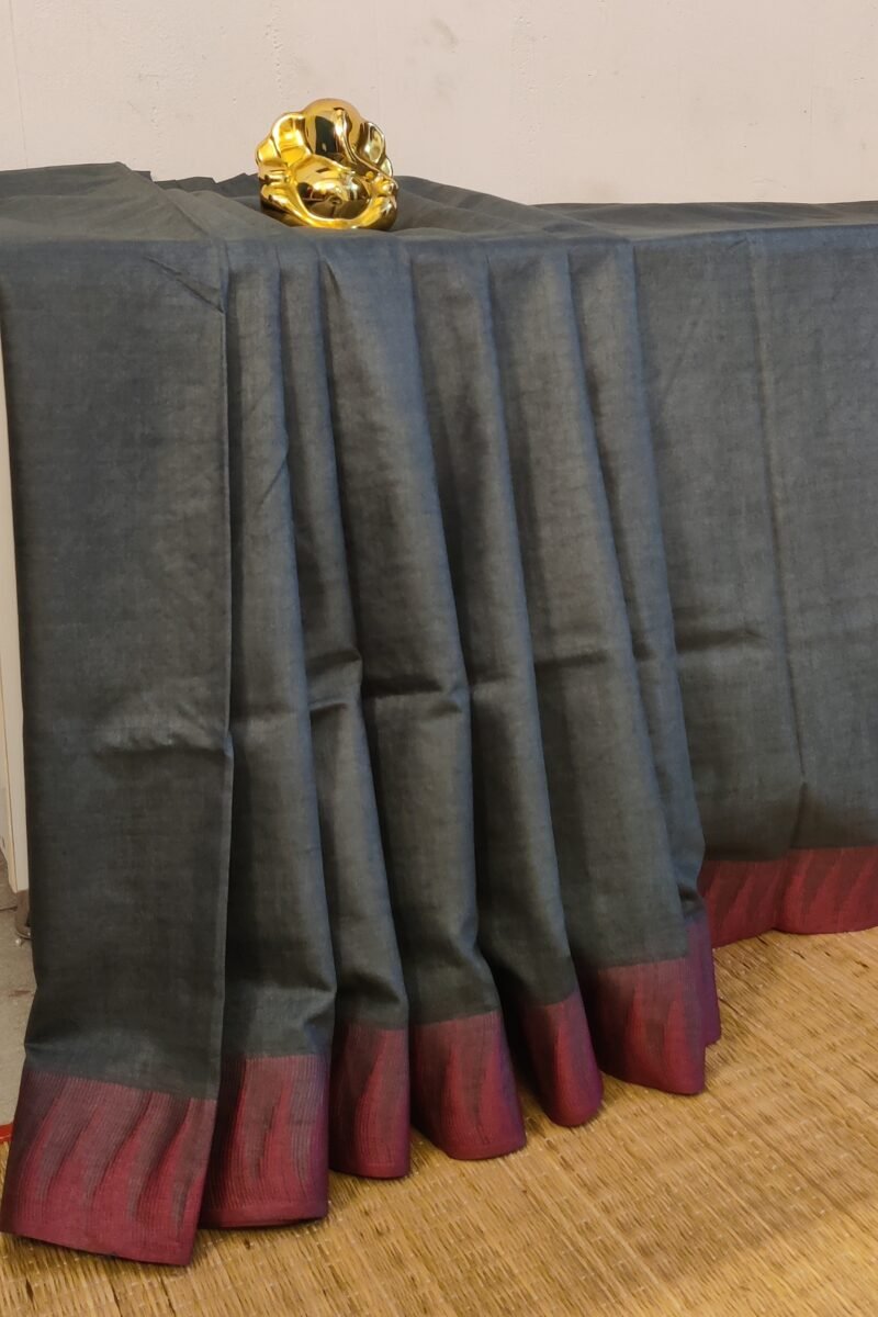 Viscose Vibrance: Soft Grey Kota Viscose Saree with Pink Temple Thread Weave Border and Striped Pallu - Image 6