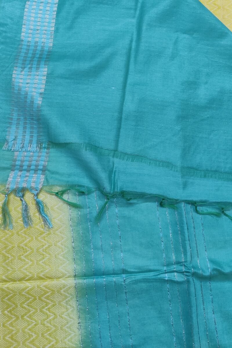 Viscose Vibrance: Bright Yellow and Sea Green Kota Viscose Saree with Zigzag Weave and Gold Dash Border - Image 7