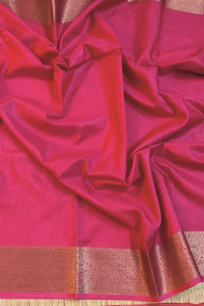 Banarasi Bloom: Pink Khadi Silk Saree with Muted Gold Karwa Banarasi Border - Image 6