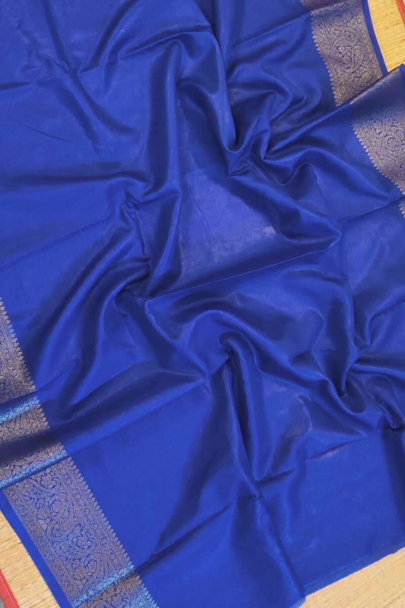 Banarasi Bloom: Ink Blue Khadi Silk Saree with Muted Gold Karwa Banarasi Border - Image 5