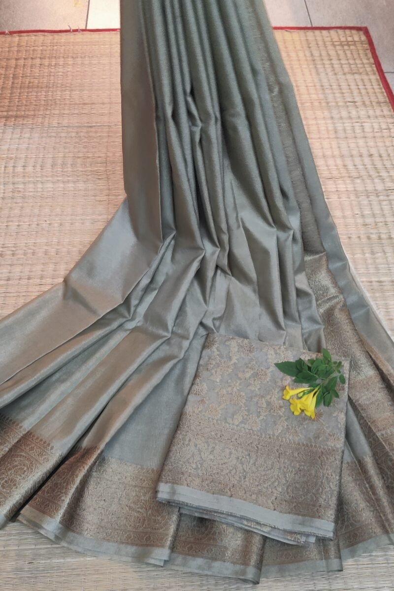 Banarasi Bloom: Pastel Olive Green Khadi Silk Saree with Muted Gold Karwa Banarasi Border - Image 2