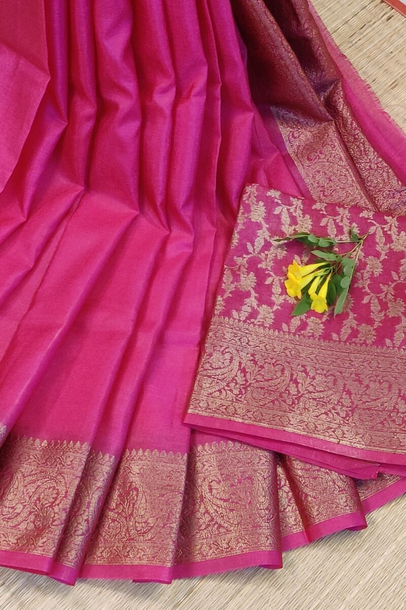 Banarasi Bloom: Pink Khadi Silk Saree with Muted Gold Karwa Banarasi Woven Border - Image 4
