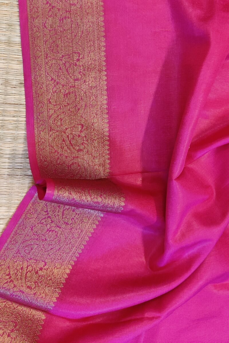 Banarasi Bloom: Pink Khadi Silk Saree with Muted Gold Karwa Banarasi Woven Border - Image 7