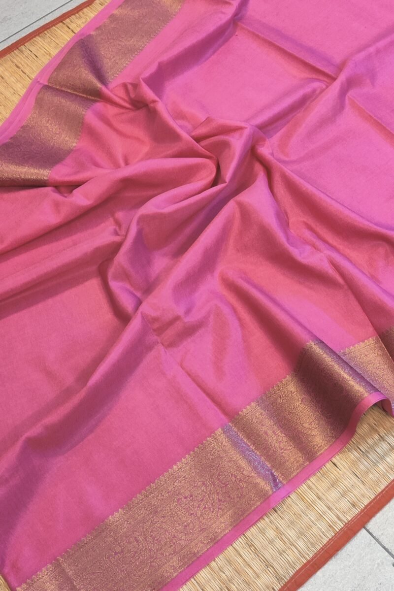 Banarasi Bloom: Light Pink Khadi Silk Saree with Muted Gold Karwa Banarasi Border - Image 3