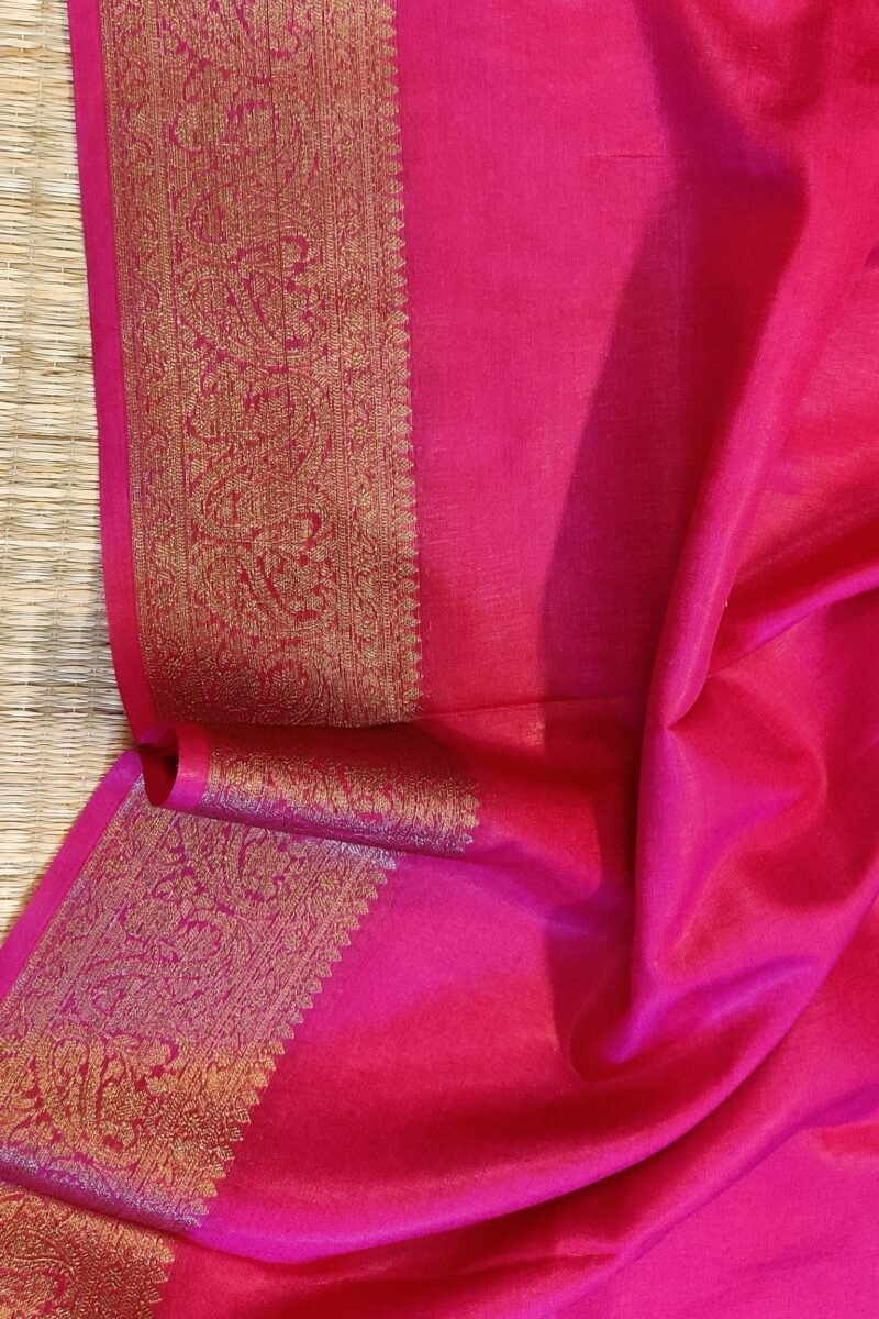 Banarasi Bloom: Tomato Pink Khadi Silk Saree with 4" Karwa Benarsi Weave Border and Muted Gold Pallu - Image 7