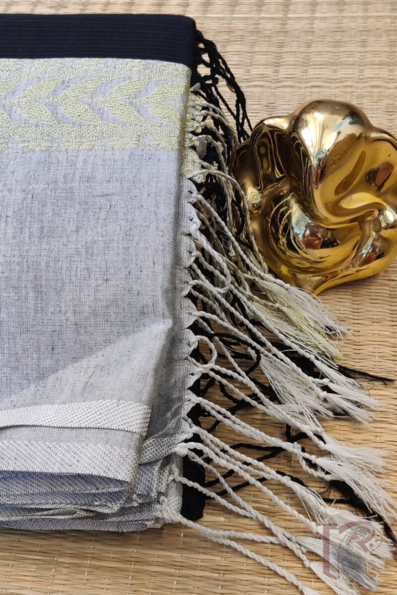 Cotton Chronicles: Black with Grey and Gold Broad Border and Dual-Tone Pallu Mercerized Cotton Saree - Image 5