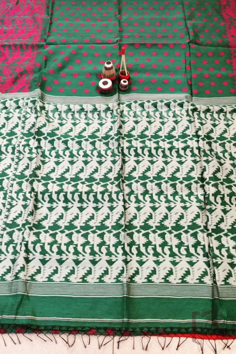 Jamdani Joy – Sea Green All-Over Jamdani Saree in Mul Cotton Silk with Pink and White Thread Work - Image 7