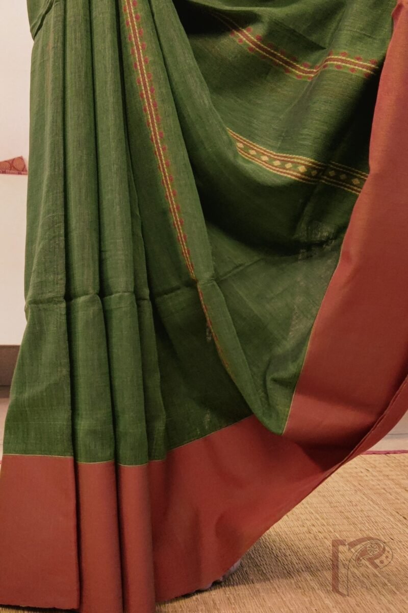 Cotton Chronicles: Bottle‑Green Vertical Chiffon Geometric Mercerized Saree - Image 7