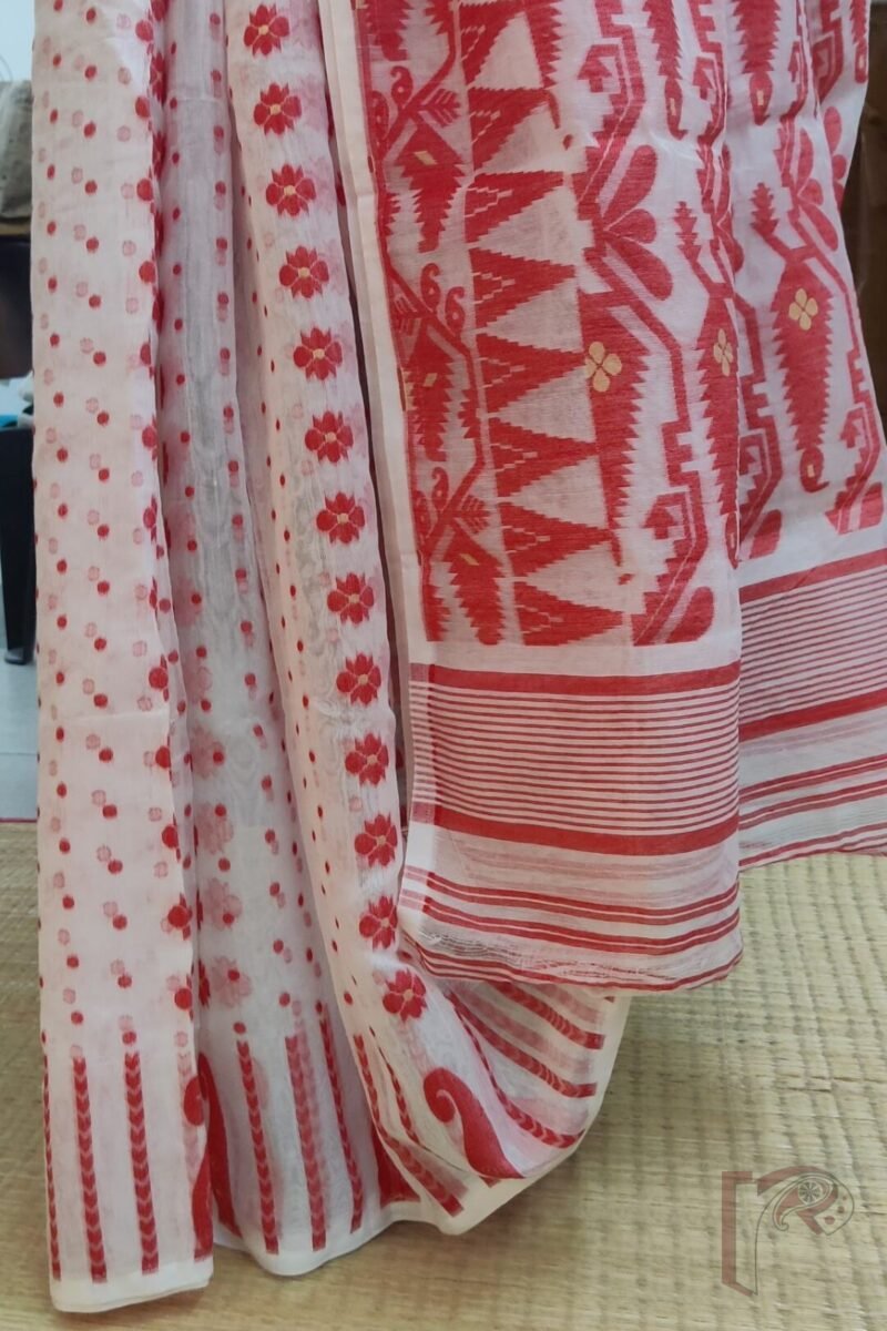 Jamdani Joy – White Cotton Jamdani Saree with Red Polki Dots, Floral Body, and Mango Leaf Border - Image 6