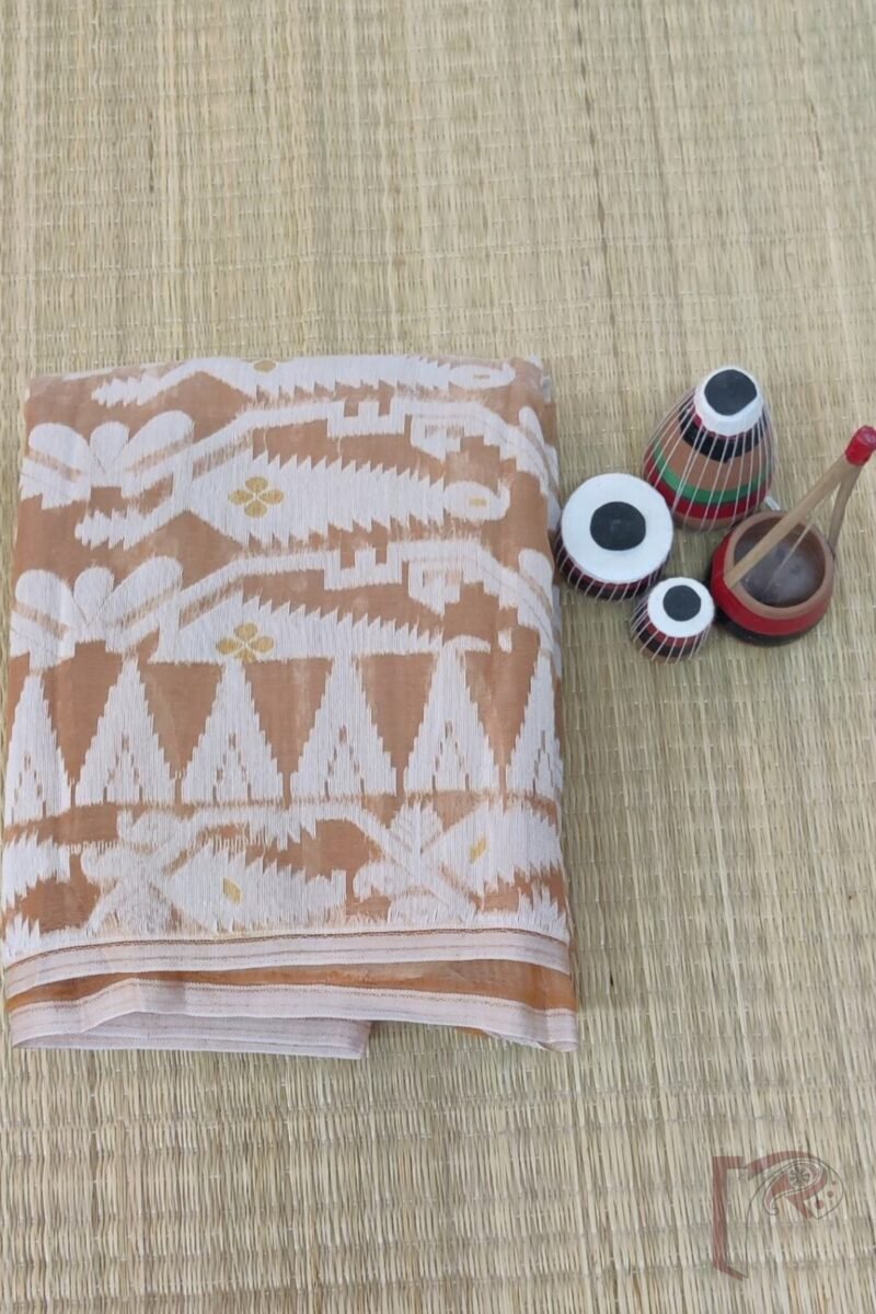 Jamdani Joy – Light Brown Lightweight Jamdani Saree with Off-White Polki Dots and Gold Leaf Pallu - Image 2