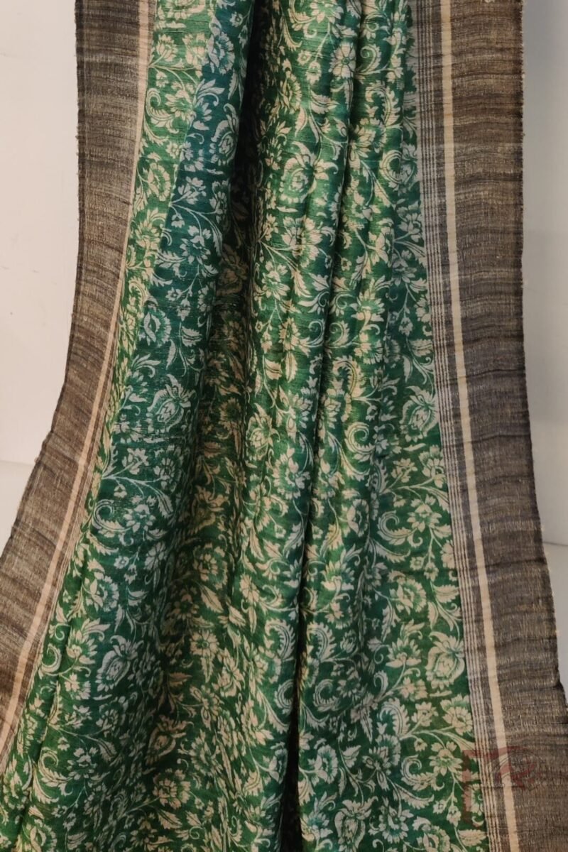 Tussar Tales - Bottle Green and Black Gicha Tussar Silk Saree with Cream Kalamkari Print and Black-Cream Striped Pallu - Image 5