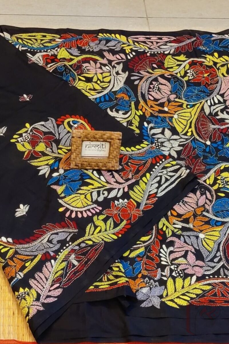 Kantha Keepsakes - Black Blended Silk Saree with Multicolour Lotus and Floral Embroidery - Image 4