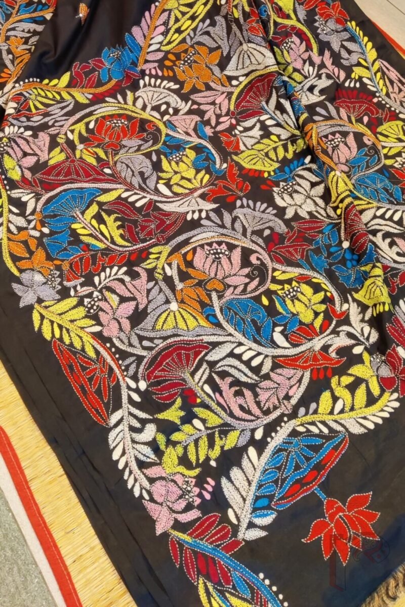 Kantha Keepsakes - Black Blended Silk Saree with Multicolour Lotus and Floral Embroidery - Image 8
