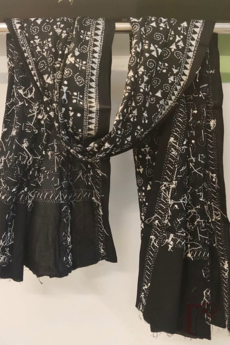 Dreamy Drapes - Black and White Madhubani Pot Motif Cotton Kantha Dupatta